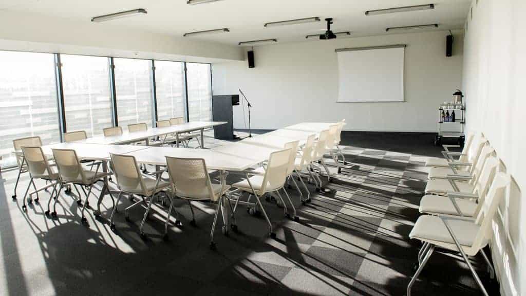 Centre d'entreprise - La Lanterne - Salle de réunion