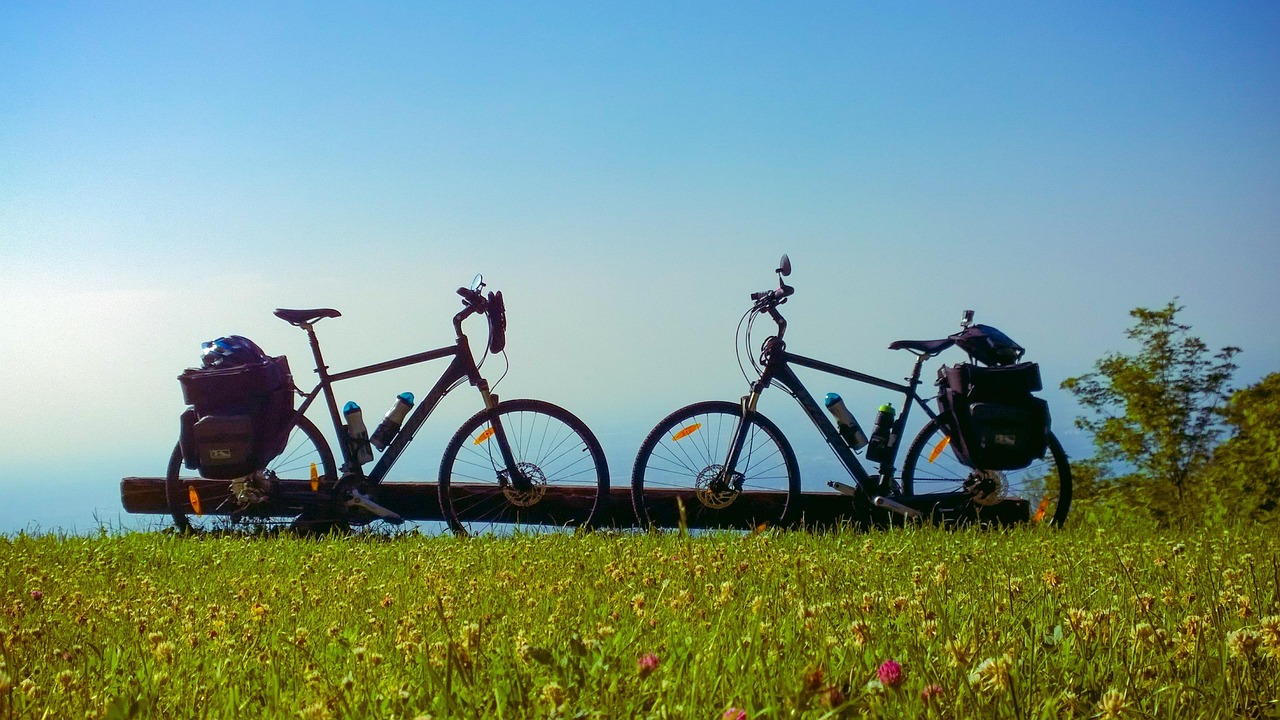 XTraVel Mobility – XTraVel Tourism : A vélo au-delà des frontières
